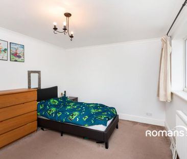 4 bedroom detached house to rent - Photo 6