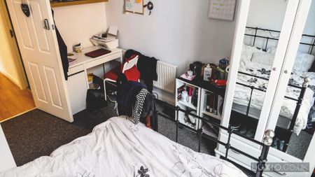 5 bedroom apartment to rent - Photo 2