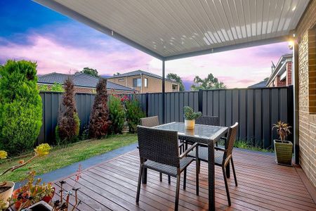 10 Eminence Way, Craigieburn, VIC 3064 - Photo 2
