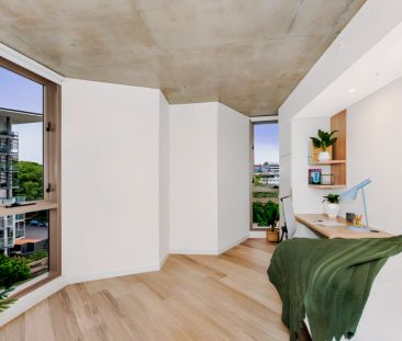 6 Bedroom Apartment - Photo 5