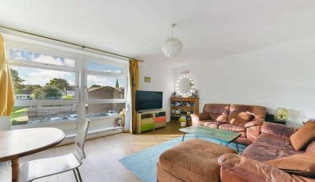 Acquire Estate Agents Three Bedroom Maisonette In Southfields, SW18 - Photo 5