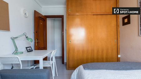 valencia, Valencian Community 46004 - Photo 5