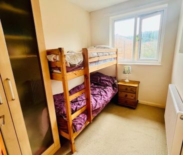 2 bedroom House To Let Total Size: 668 SQ FT - Photo 5