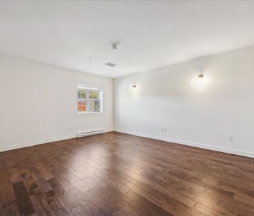 For Lease - 38 Walton Street Unit# 308, Port Hope, Ontario - Photo 3