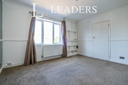 3 bedroom house to rent Brinkhill Crescent, NG11 - Photo 3