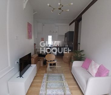 LAON- APPARTEMENT 2 PIECES A LOUER - Photo 2