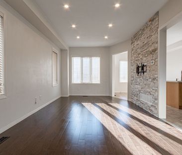 For Lease - 3062 Janice Drive, Oakville, Ontario - Photo 2