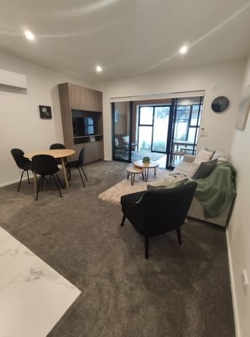 2/422 Hagley Avenue, Central City, Christchurch - Photo 2