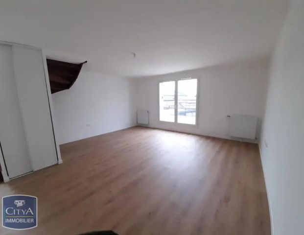 Appartement à louer 4 pièces 80.89m² - Photo 1