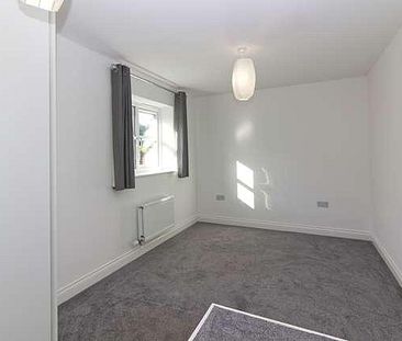 Wolverton - A Superb Double Bed Coach House Style Apartment, MK12 - Photo 3