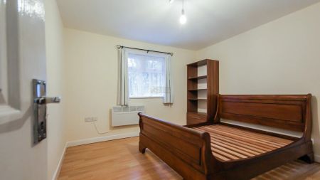 1199c Pershore Road - Photo 4