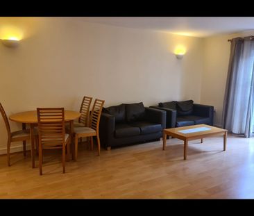 2 Bed Flat, Stockwell Road, SW9 - Photo 2