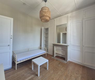 Location Appartement 1 pièce 15m² VILLENEUVE D ASCQ 59650 - Photo 2
