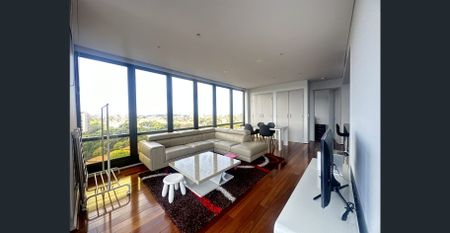 Fully Furnished 2 bed 2 bath with parking in convenient location of zetland - Photo 5