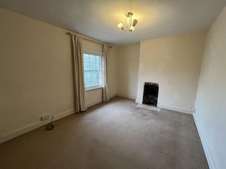 2 bedroom terraced house to rent - Photo 3