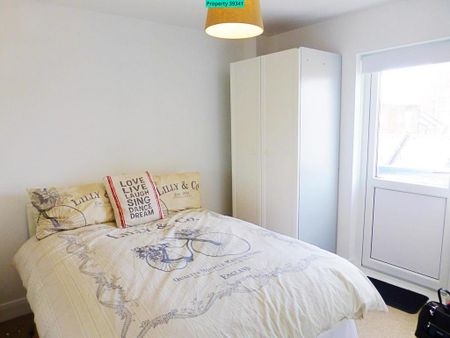 3 bedroom maisonette to rent - Photo 5