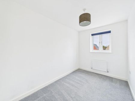 5 bedroom semi-detached house to rent - Photo 3