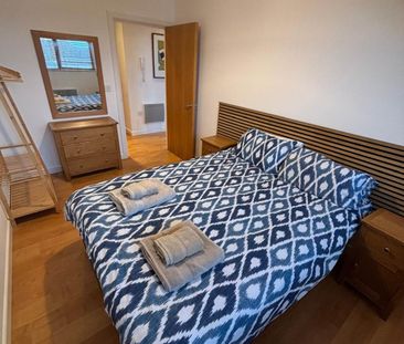 *BALCONY* Marine Road, Eastbourne *LIFT ACCESS* - Photo 6