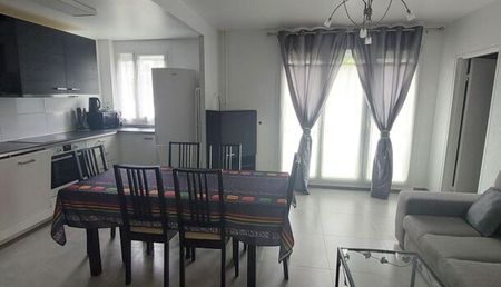 Appartement 3 pièces 59m2 REIMS 750 euros - Photo 4