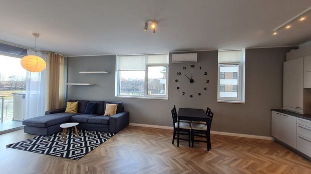 Apartament cu 2 camere de închiriat - Fotografie 1