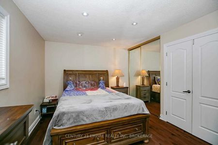 For Lease - 20 Murdoch Drive, Brampton, Ontario - Photo 4