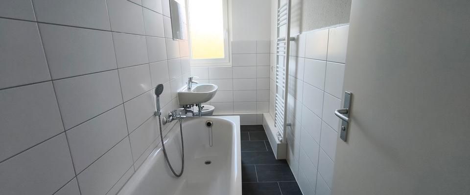 Frisch renovierte Wohnung im 1.OG! - Foto 1