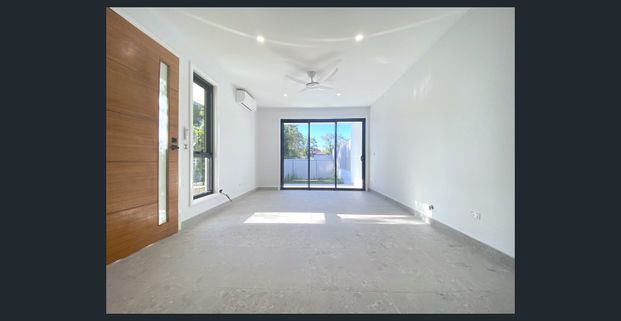 Luxury 2-bed granny flat with Murray Farm Public Catchment - Photo 1