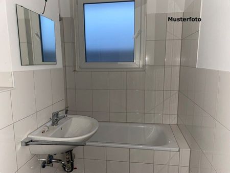 Schöner Wohnen in dieser 4-Zimmer-Wohnung - Photo 2