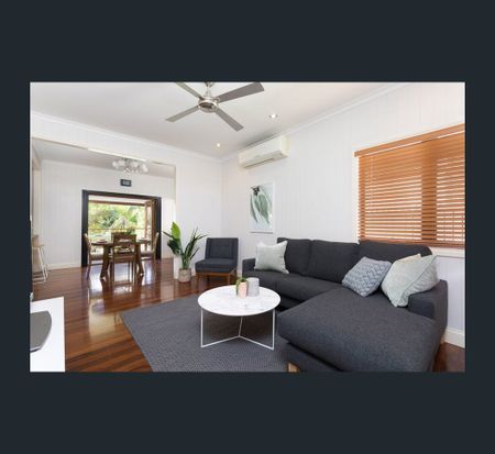 Modern Family Home in Logan Reserve WITH PRICE INCREASE - Photo 2