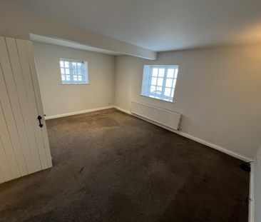 2 bedroom cottage to rent - Photo 1