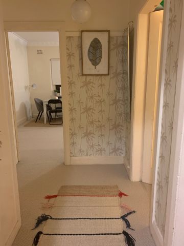 Bondi Beach - Photo 4