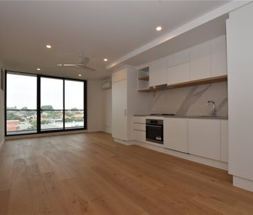 508/33 Plenty Road - Photo 2