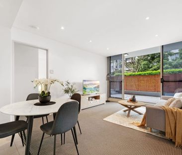 Modern, Bright & Spacious Balcony| Pool & Gym Facilities | Prime Ep... - Photo 1