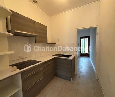 Location Appartement 2 pièces 48m² - Photo 3