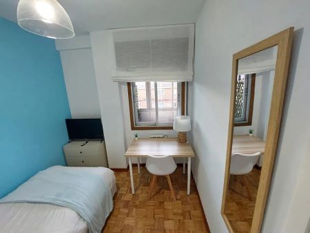 Calle de Añastro, Madrid, Community of Madrid 28033 - Photo 3