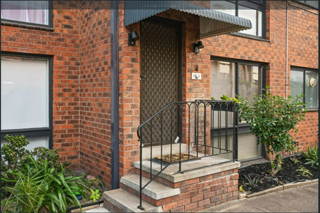 Beachside Upper-Level Unit with Bay Views - Photo 4