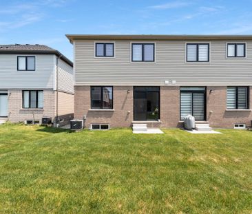 For Lease - 186 Elliot Avenue, Centre Wellington, Ontario - Photo 2