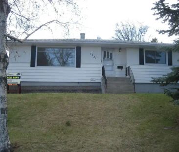 3 BEDROOM MAIN FLOOR SUITE Banff trail NW Near UofC & LRT Utilities... - Photo 1