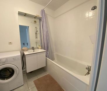 Location Appartement 2 pièces 49m² BORDEAUX 33000 - Photo 3