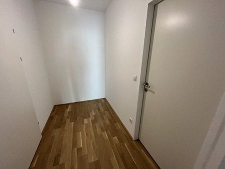 Moderne Neubauwohnung mit großzügiger Loggia - Photo 4