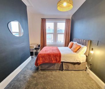 1 bedroom in a house share to rent - Photo 4