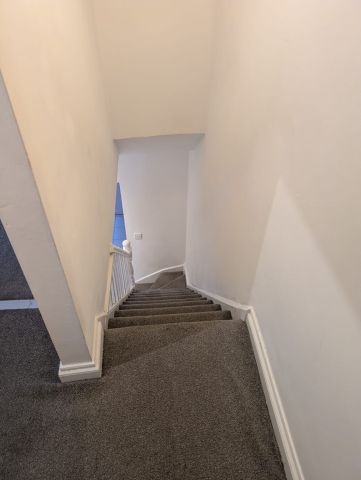 2 Bed Terraced House, Yelverton Road, CH42 - Photo 5