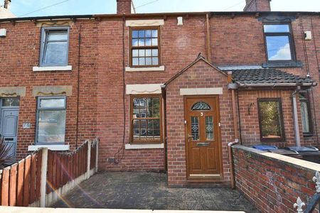 2 bedroom terraced house to rent - Photo 4