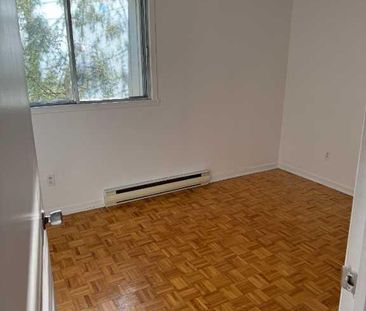 Grand Appartement 4 1/2 à louer, Vimont, Laval, Qc - Photo 2