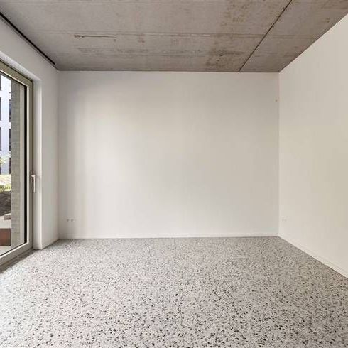Appartement te huur - Photo 1