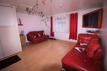 2 bedroom duplex to rent - Photo 2