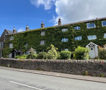 Greenhead Cottages, Bamford, S33 0DB - Photo 2