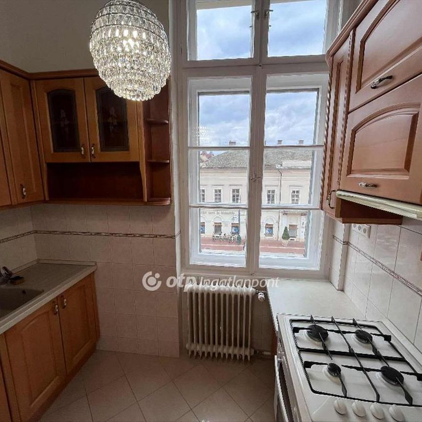 Kiadó jó állapotú lakás - Szeged - Fotó 1