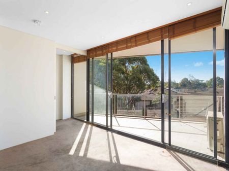 Stunning One Bedroom Apartment + Parking In "Capella" - Photo 5