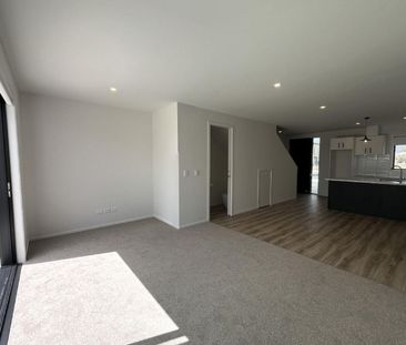 Levin - 2 Bedrooms - Photo 1